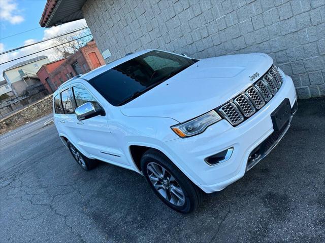 used 2017 Jeep Grand Cherokee car, priced at $14,749