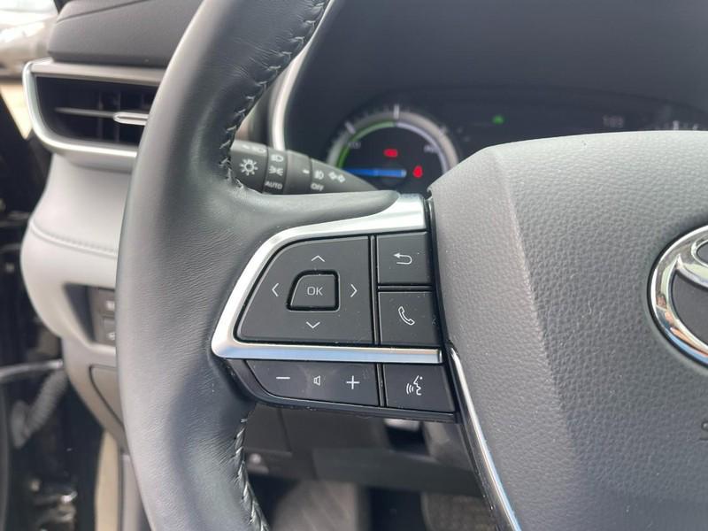 used 2020 Toyota Highlander Hybrid car, priced at $32,503