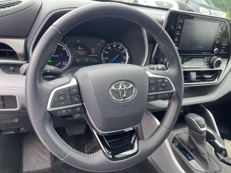 used 2020 Toyota Highlander Hybrid car, priced at $32,503