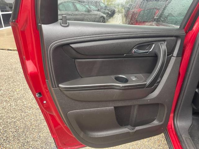used 2013 Chevrolet Traverse car, priced at $11,999