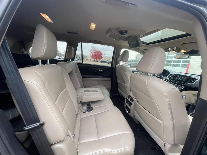 used 2020 Honda Pilot car, priced at $23,995