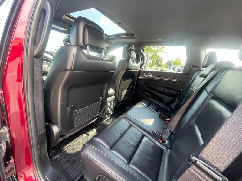 used 2022 Jeep Grand Cherokee car, priced at $32,999
