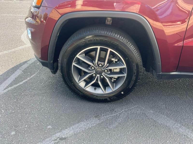 used 2022 Jeep Grand Cherokee car, priced at $32,999