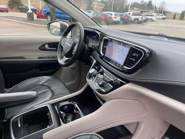 used 2022 Chrysler Pacifica Hybrid car, priced at $34,996