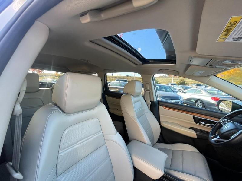 used 2017 Honda CR-V car, priced at $22,995
