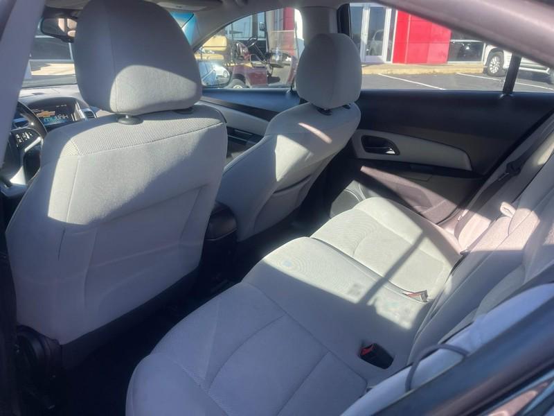 used 2014 Chevrolet Cruze car, priced at $7,999
