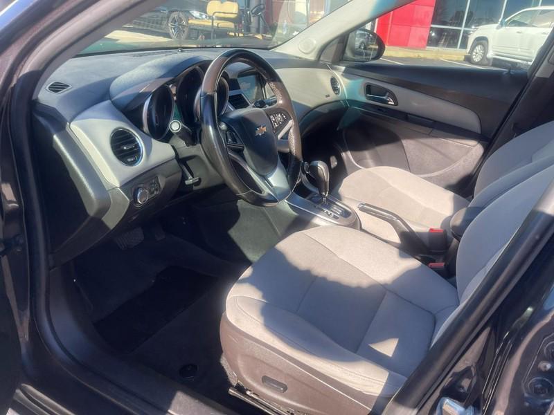 used 2014 Chevrolet Cruze car, priced at $7,999