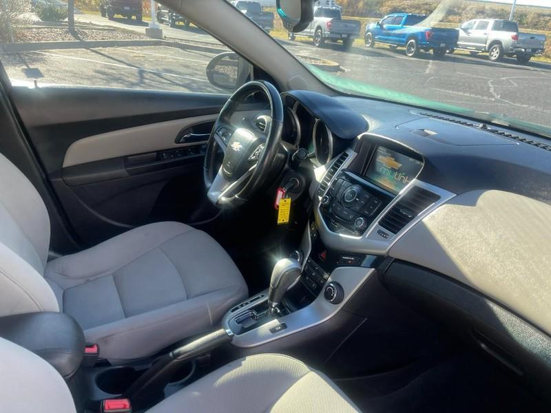 used 2014 Chevrolet Cruze car, priced at $7,999