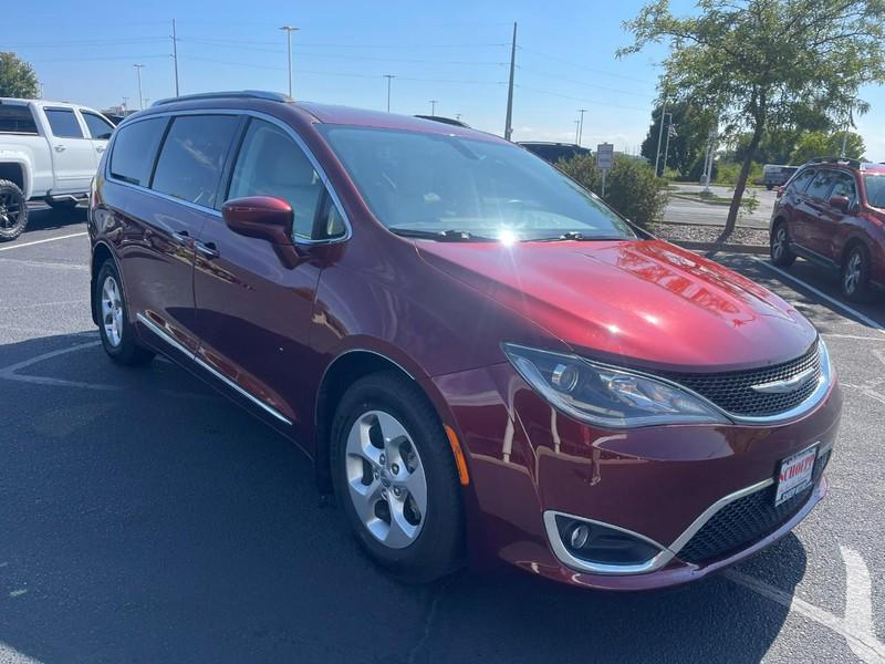 used 2017 Chrysler Pacifica car, priced at $17,993
