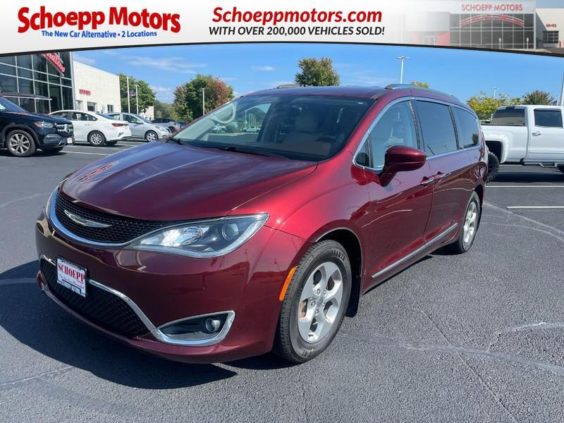 used 2017 Chrysler Pacifica car, priced at $17,993