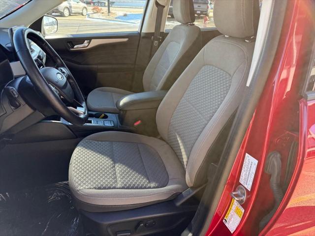 used 2021 Ford Escape car, priced at $21,500