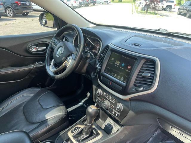 used 2015 Jeep Cherokee car, priced at $15,999