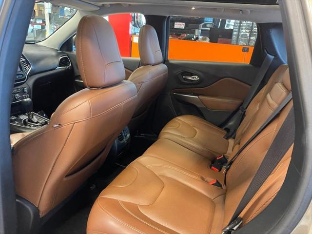 used 2019 Jeep Cherokee car, priced at $23,998