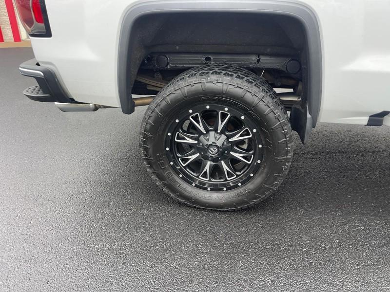 used 2016 GMC Sierra 1500 car, priced at $27,500