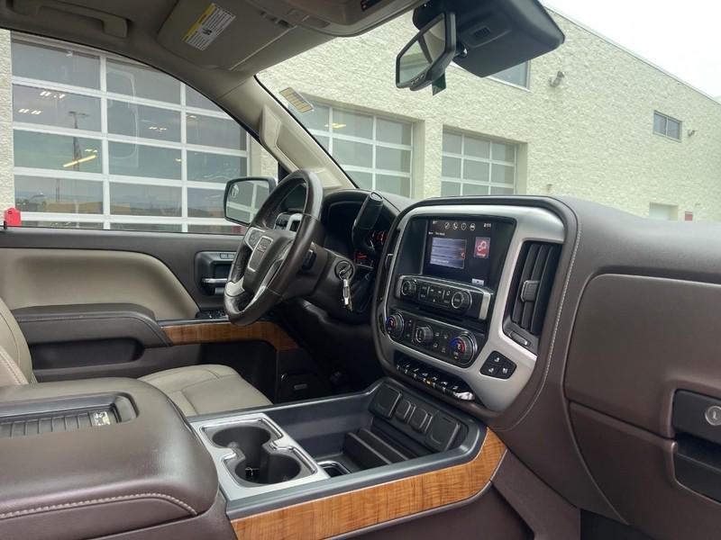 used 2016 GMC Sierra 1500 car, priced at $27,500