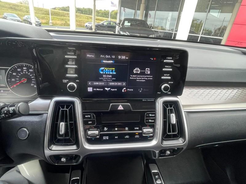 used 2021 Kia Sorento Hybrid car, priced at $25,996