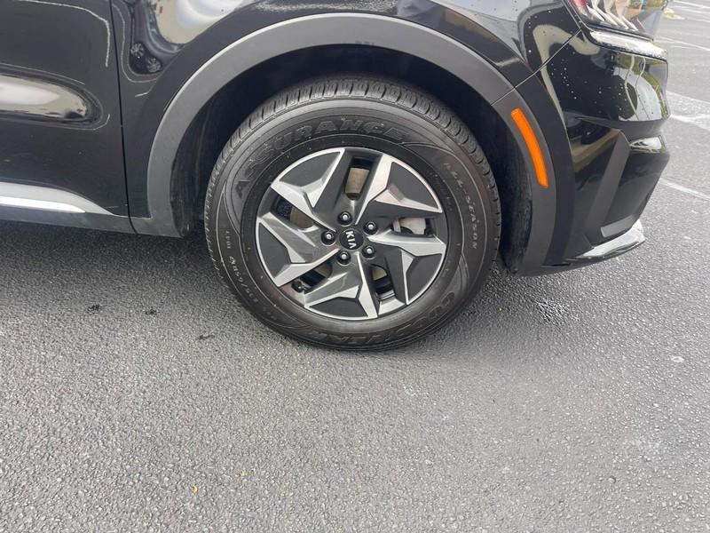 used 2021 Kia Sorento Hybrid car, priced at $25,996