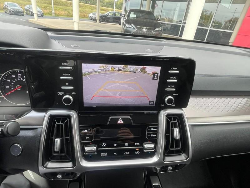 used 2021 Kia Sorento Hybrid car, priced at $25,996