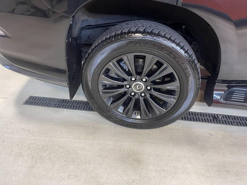 used 2023 Lexus GX 460 car, priced at $61,502