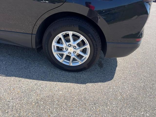 used 2022 Chevrolet Equinox car, priced at $22,993