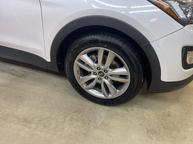used 2014 Hyundai Santa Fe Sport car, priced at $11,996