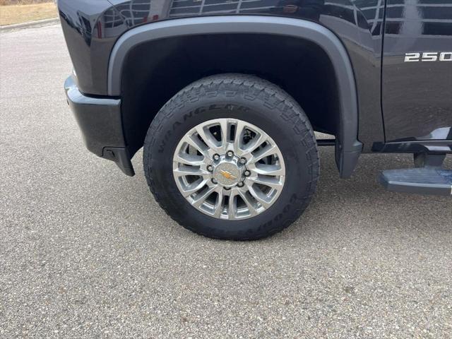 used 2022 Chevrolet Silverado 2500 car, priced at $63,999