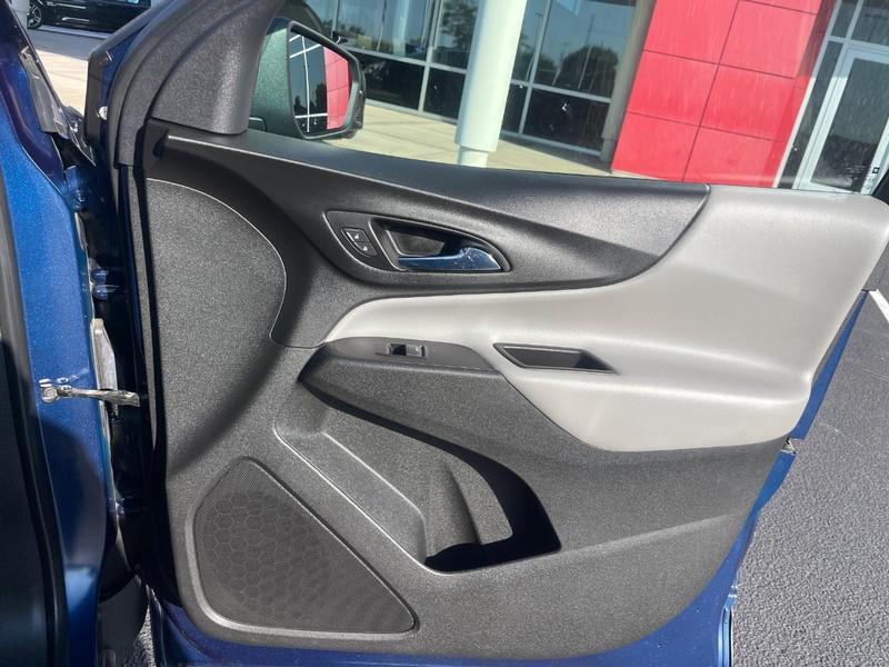 used 2022 Chevrolet Equinox car, priced at $19,503