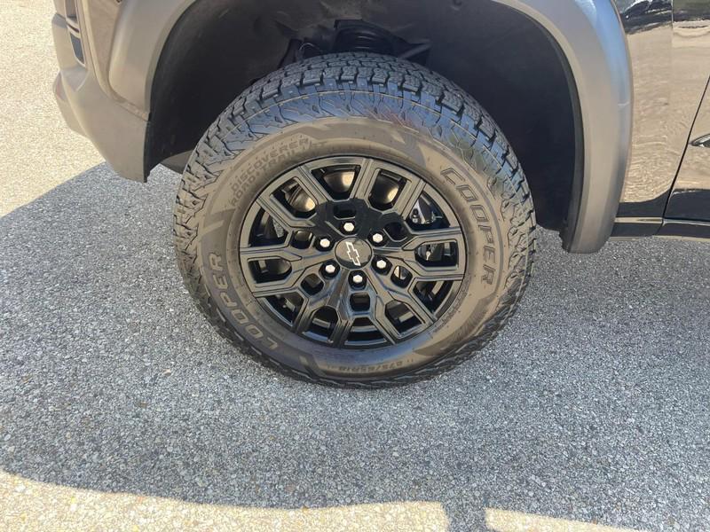used 2023 Chevrolet Colorado car, priced at $34,992