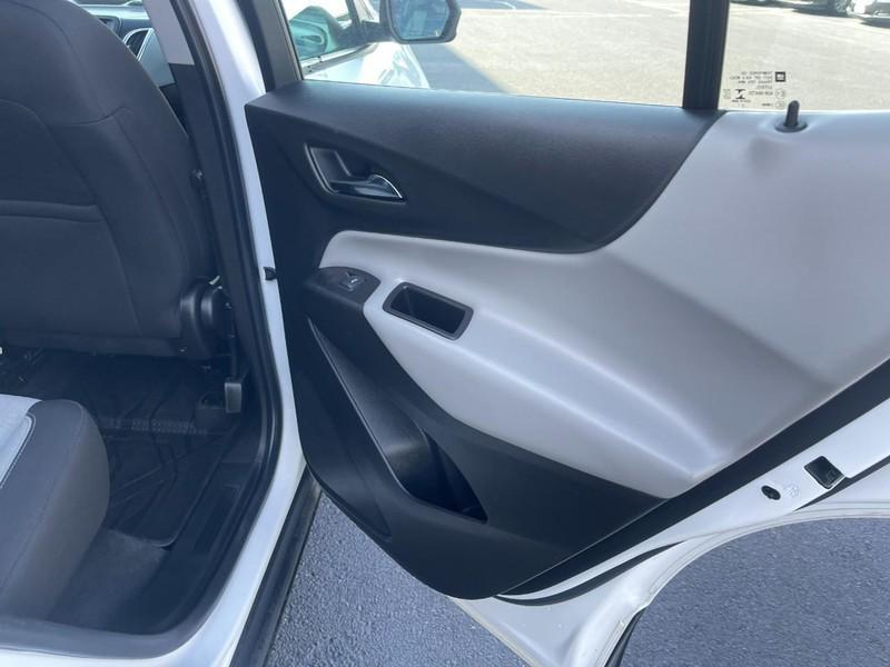 used 2022 Chevrolet Equinox car, priced at $18,503