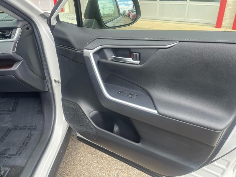 used 2022 Toyota RAV4 car, priced at $31,993