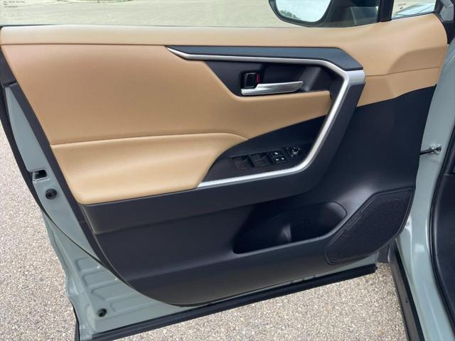 used 2021 Toyota RAV4 Hybrid car, priced at $25,993