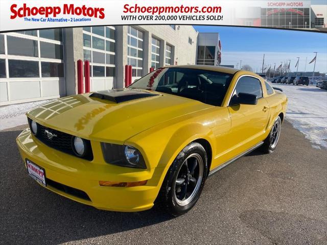 used 2006 Ford Mustang car, priced at $9,900