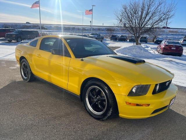 used 2006 Ford Mustang car, priced at $9,900