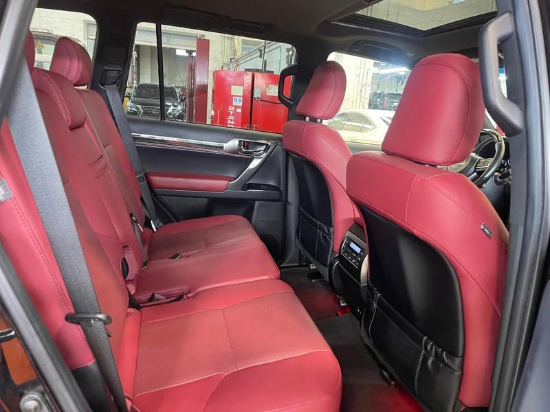 used 2023 Lexus GX 460 car, priced at $55,992