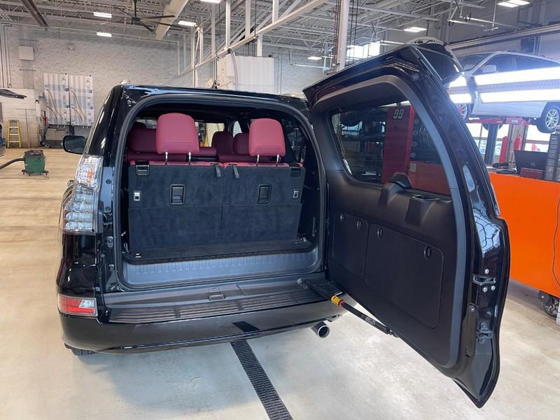 used 2023 Lexus GX 460 car, priced at $55,992