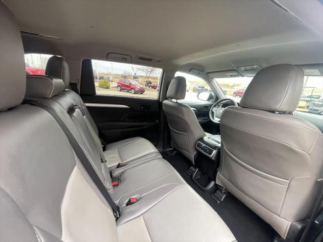 used 2018 Toyota Highlander car, priced at $18,500