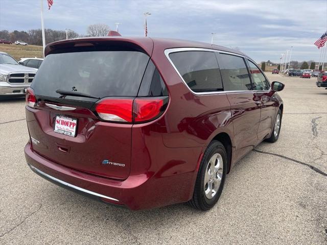 used 2020 Chrysler Pacifica Hybrid car, priced at $19,999
