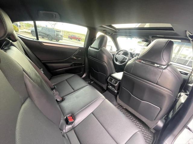 used 2022 Lexus ES 350 car, priced at $40,993