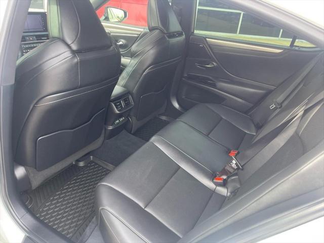 used 2022 Lexus ES 350 car, priced at $40,993