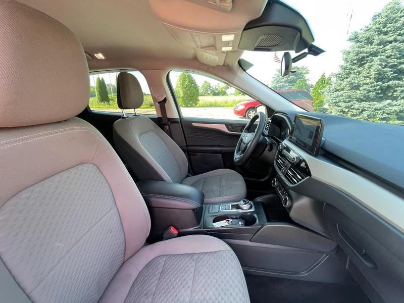 used 2022 Ford Escape car, priced at $19,996