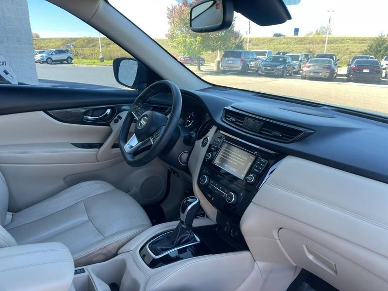 used 2017 Nissan Rogue car, priced at $15,993