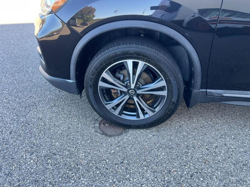 used 2017 Nissan Rogue car, priced at $15,993