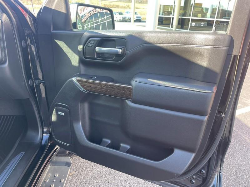 used 2021 GMC Sierra 1500 car, priced at $36,990