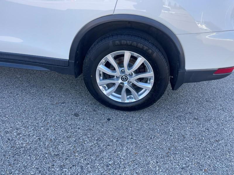 used 2017 Nissan Rogue car, priced at $13,998