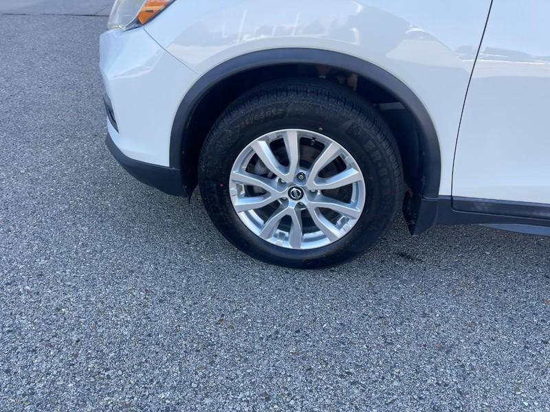 used 2017 Nissan Rogue car, priced at $13,998