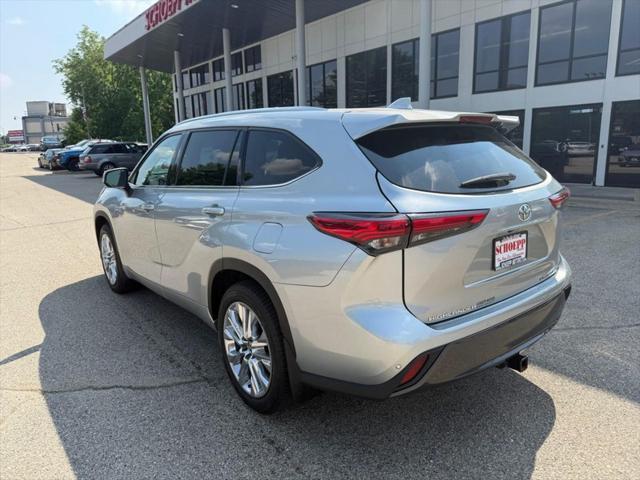 used 2020 Toyota Highlander car, priced at $29,954