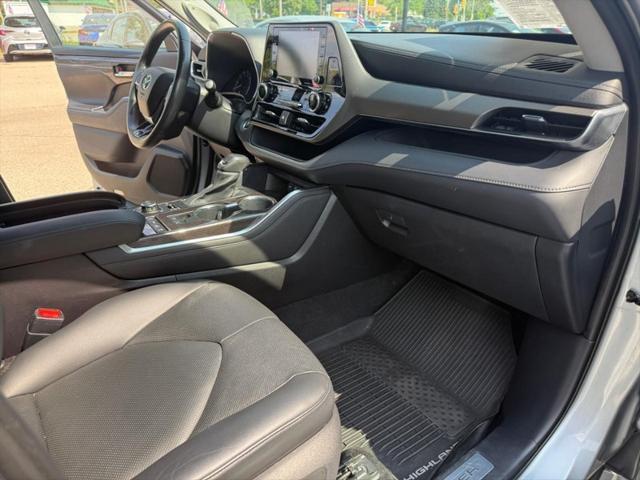 used 2020 Toyota Highlander car, priced at $29,954