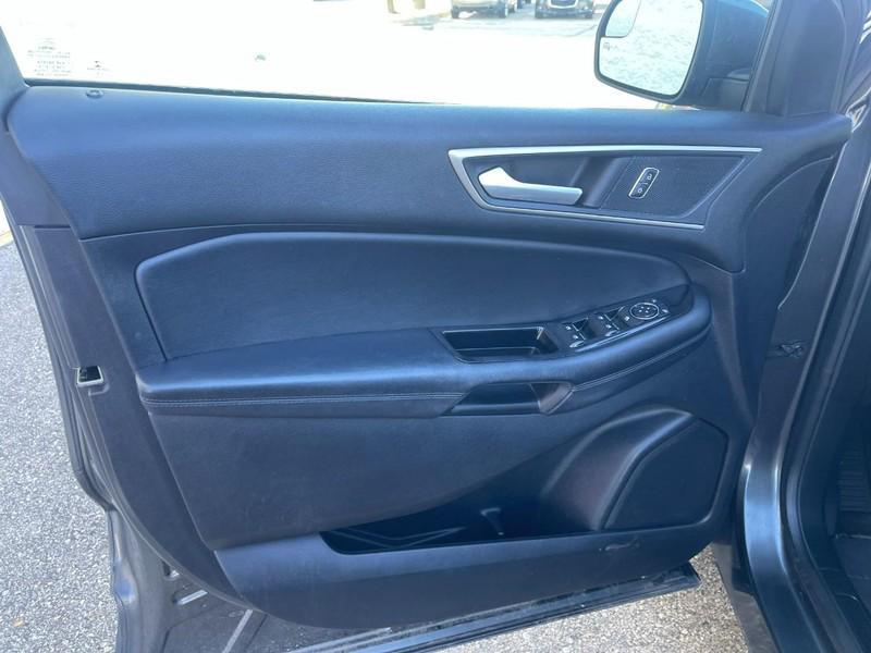 used 2018 Ford Edge car, priced at $6,501
