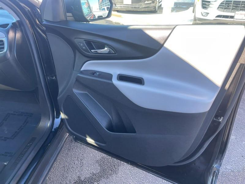 used 2022 Chevrolet Equinox car, priced at $17,996