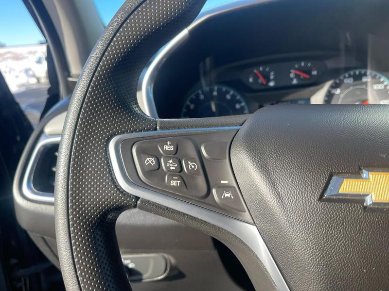 used 2022 Chevrolet Equinox car, priced at $17,996